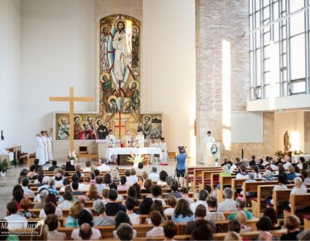 Tanévkezdő szentmise a katolikus iskolák pedagógusainak Budapesten