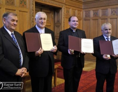 Átadták a Mindszenty-emlékérmeket a Parlamentben