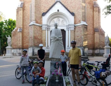 Rendhagyó Mindszenty zarándoklat