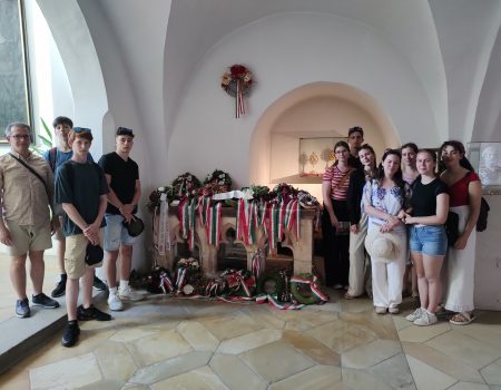 Kórusiskolások júniusi gazdagító programjai
