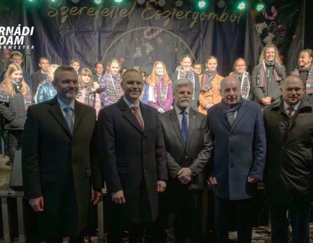 Zeneiskolásaink a V4-ek esztergomi találkozóján