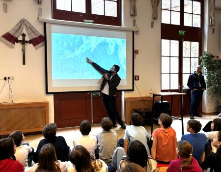 Kapu Tibor kutatóűrhajós a Pannonia Sacra-ban