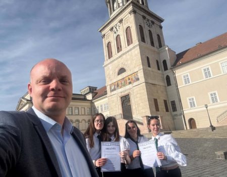 Sikerek az Olofsson Placid alkotói pályázaton