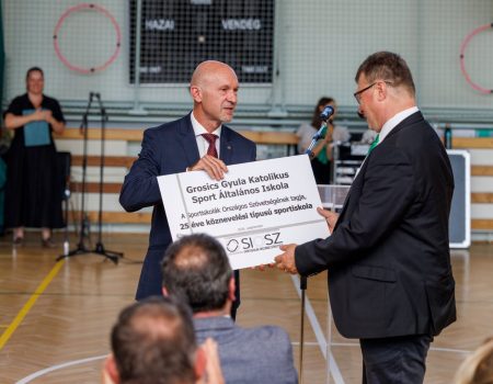 25 éve a sport és a közösség szolgálatában